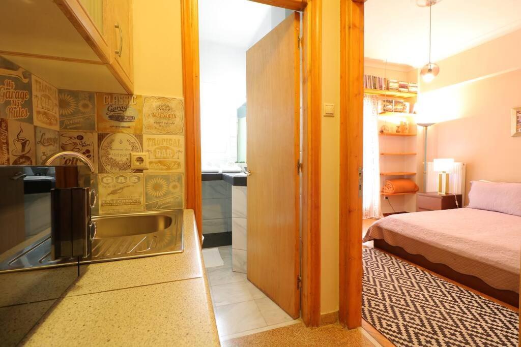 Restful Apartment - Syntagma Square เอเธนส์ ภายนอก รูปภาพ